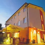 فندق Ahotel