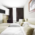 Ahotel 4*