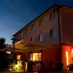 Hotel Ahotel