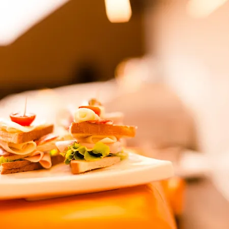 Ahotel Любляна