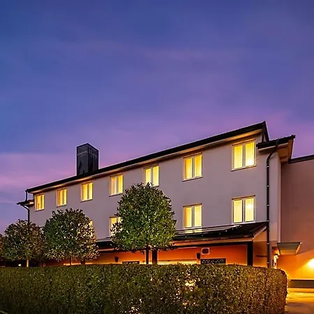 Ahotel 4*