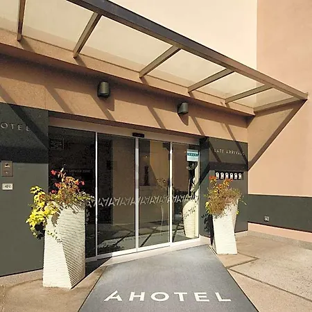Hotel Ahotel 4*