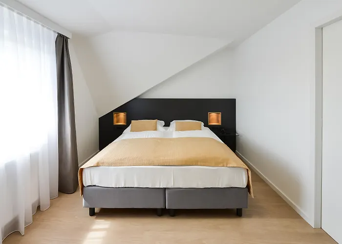 Отель Ahotel 4*