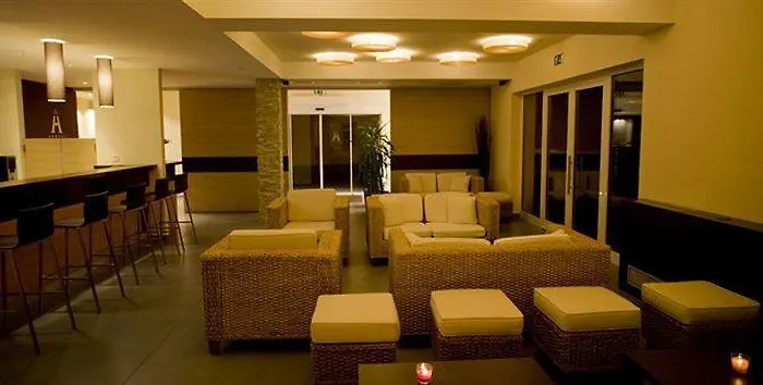 Ahotel Отель 4*