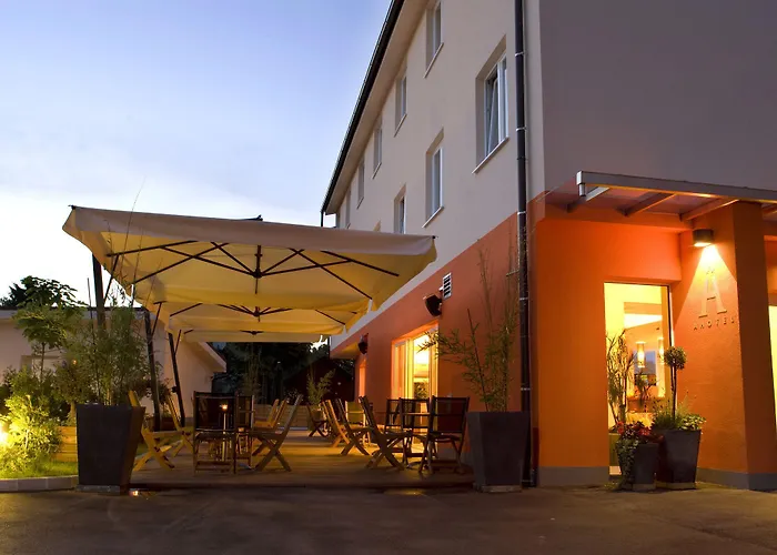 Ahotel לובליאנה