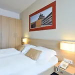 ホテル Ahotel 4*