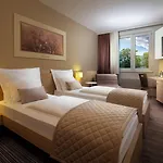 Ahotel ホテル 4*