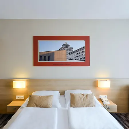 Ahotel Hotel Liubliana
