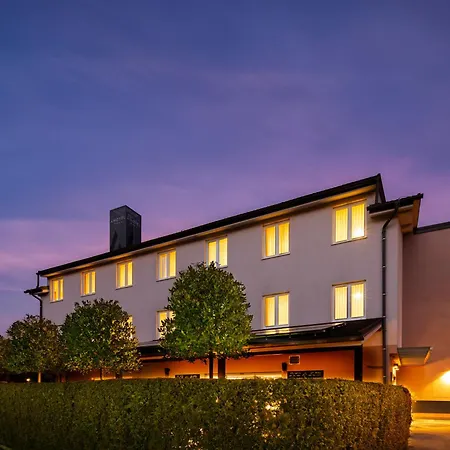 Ahotel Hotel Liubliana