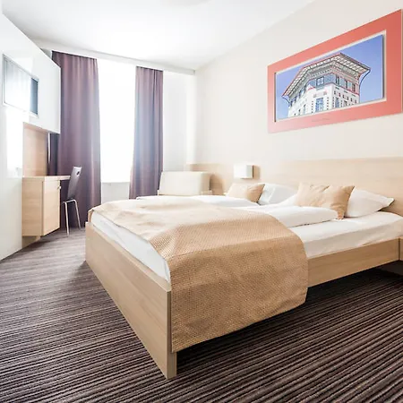 Ahotel Liubliana
