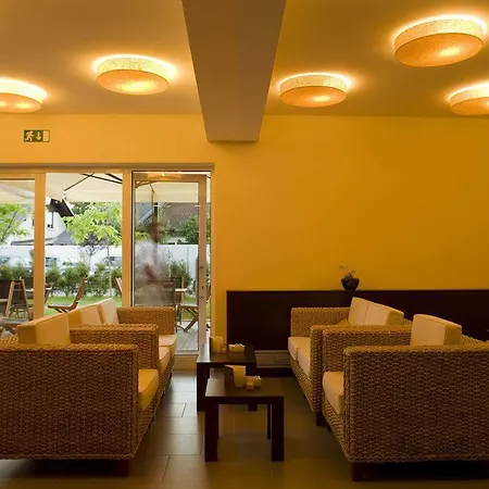 Ahotel Hotel